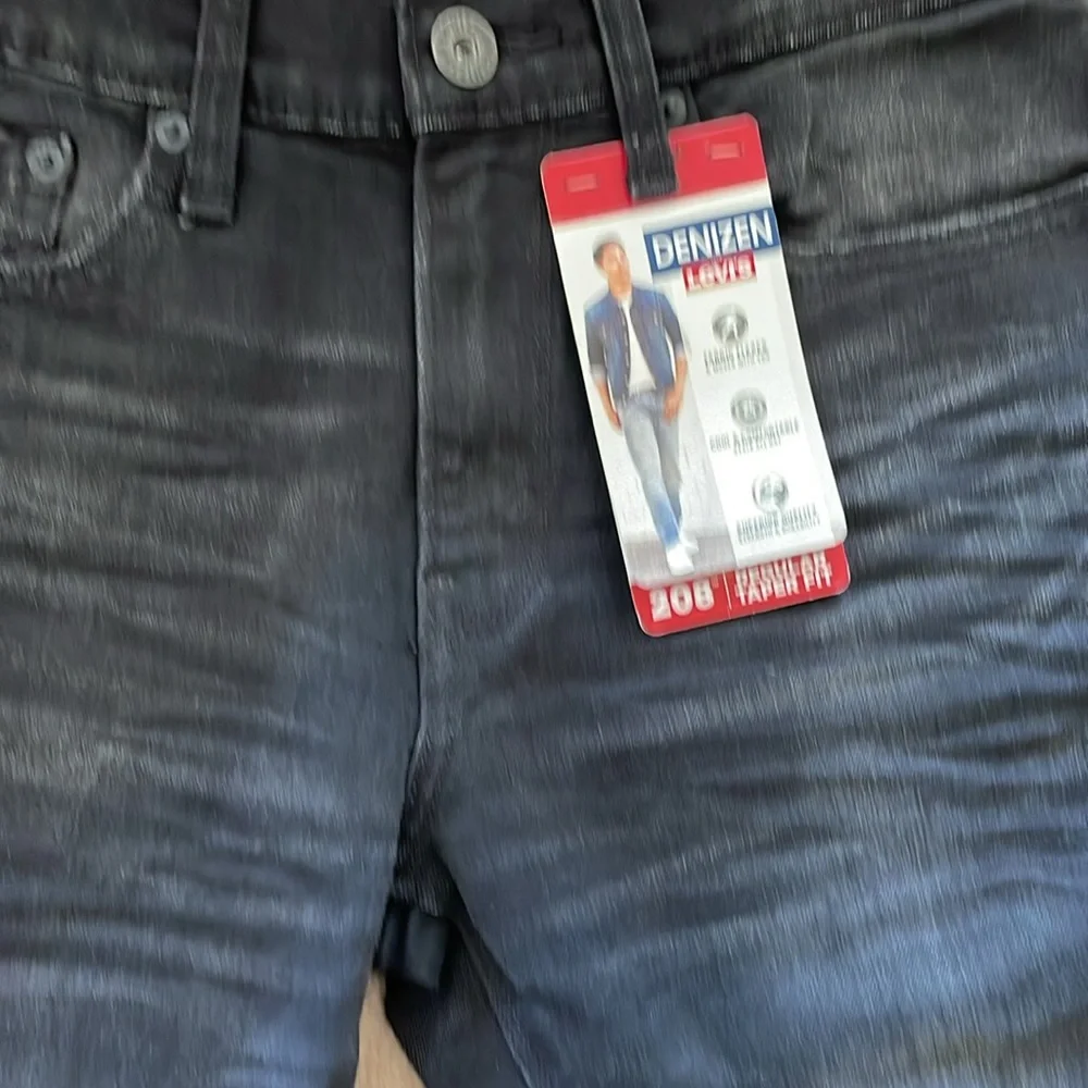 Levi’s 29/32 Men BLACK denim Denizen Regular Taper 208 jeans